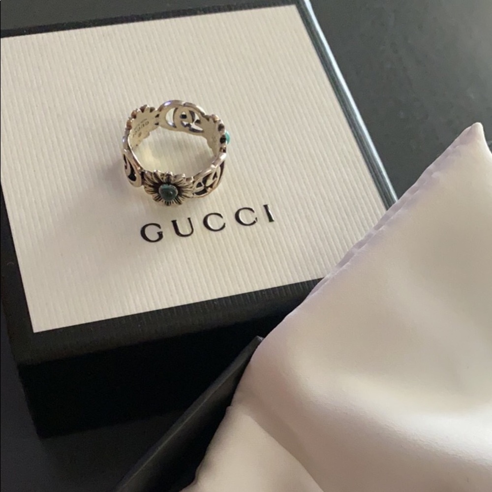 GUCCI Ring Size 7.5